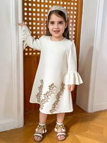 Dazy Kids Young Girl Floral Applique V-Neck Flare Sleeve Loose Dress - White - View 6