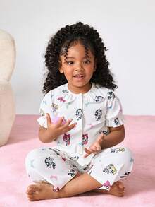 THE POWERPUFF GIRLS X SHEIN 女童休闲卡通印花短袖上衣和裤子睡衣套装，夏季 - 白色 - 查看 1