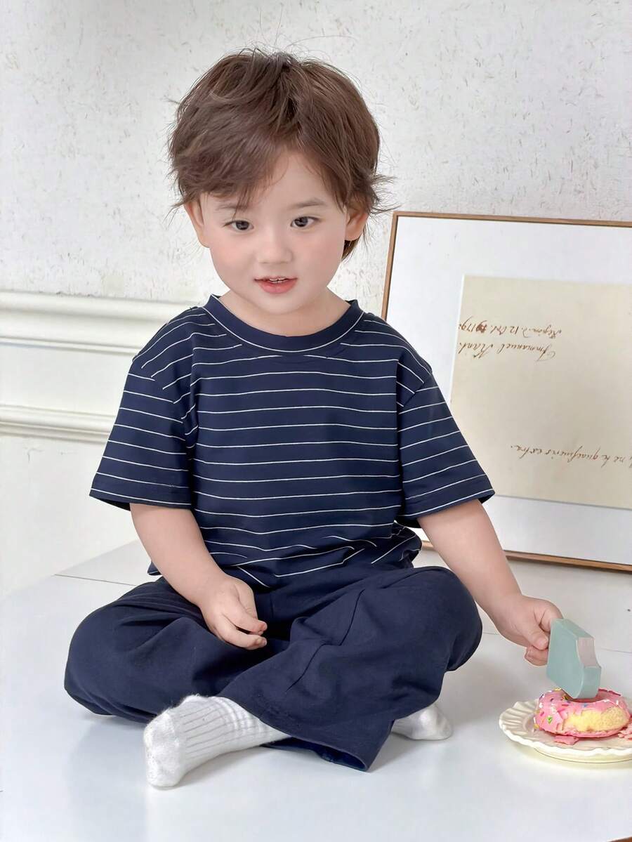 Dazy Kids 男嬰圓領條紋長袖上衣與純色長褲 2 件套睡衣套裝 夏季幼兒 - 藍色 - 查看 1