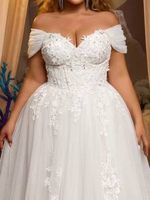 Glamrae 大码优雅浪漫刺绣网纱贴花露肩泡泡裙，大码下摆婚纱 - 白色 - 查看 4