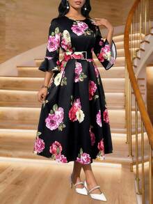 SHEIN Lady 女士优雅浪漫黑色碎花连衣裙，喇叭袖 - 黑色 - 查看 3