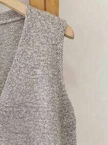 GlowEve Conjunto casual de 2 piezas de chaleco de punto de un solo botonadura y shorts de punto de unicolor para mujer - Gris - Ver 4