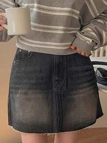 DAZY 水洗毛边牛仔A字裙，高腰宽松修身女士夏季牛仔裙 - 深灰色 - 查看 11