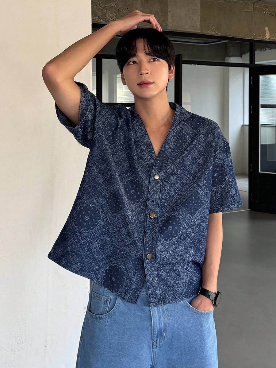 DAZY Áo sơ mi denim tay ngắn in họa tiết hoa điều màu xanh dương mùa hè dành cho nam - Màu xanh lam - Xem 1