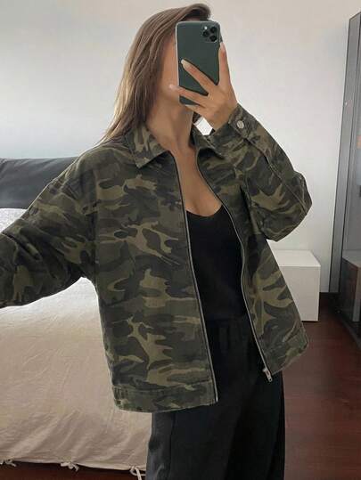 Livesso Cotton Green Lapel Loose Casual Zip-Up Camouflage Denim Jacket For Women, Suitable For Summer & Spring