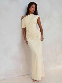 Aloruh 女士夏季休闲连衣裙，不对称领口设计，荷叶边装饰，修身鱼尾裙摆，优雅的米黄色简约办公通勤连衣裙，适合音乐节、下午茶、波西米亚风度假、海滩度假等场合。 - 淡黃色 - 查看 6