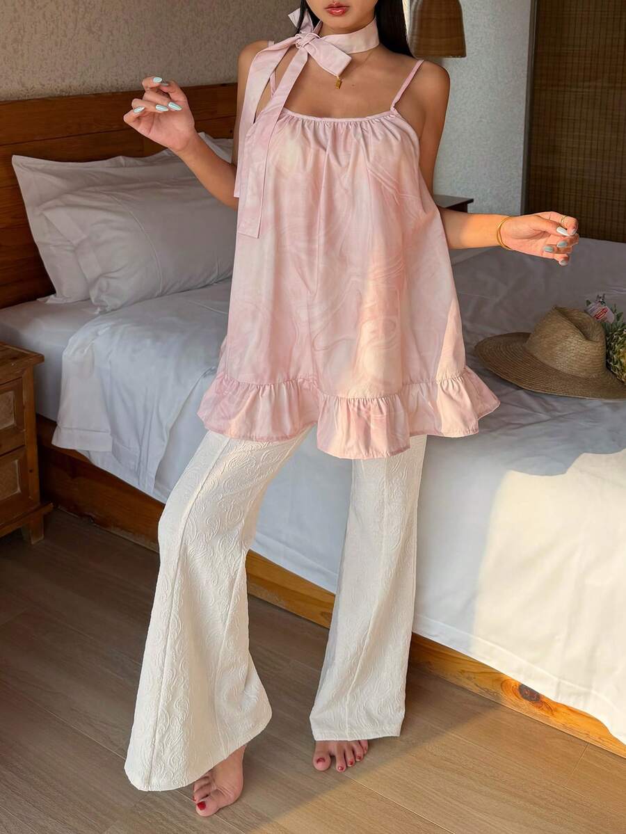 DAZY Bộ đồ mặc nhà thường ngày dành cho nữ, áo hai dây xếp ly và quần ống loe. - Màu Khaki - Xem 1