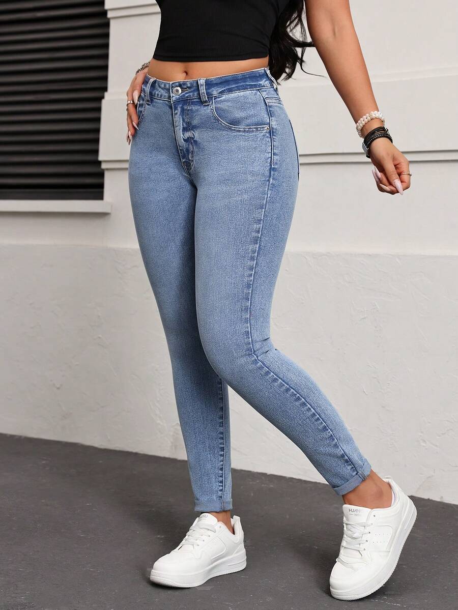 SHEIN PETITE Casual Washed Low-Waist High-Stretch Skinny Jeans - Light Wash - View 1