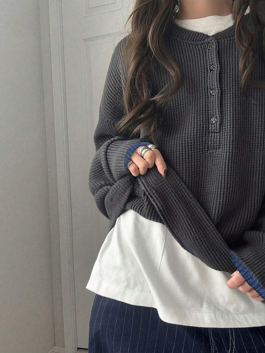 FRIFUL 女士纯色圆领纽扣前襟落肩长袖宽松休闲套头卫衣,秋冬款 - 灰色 - 查看 1