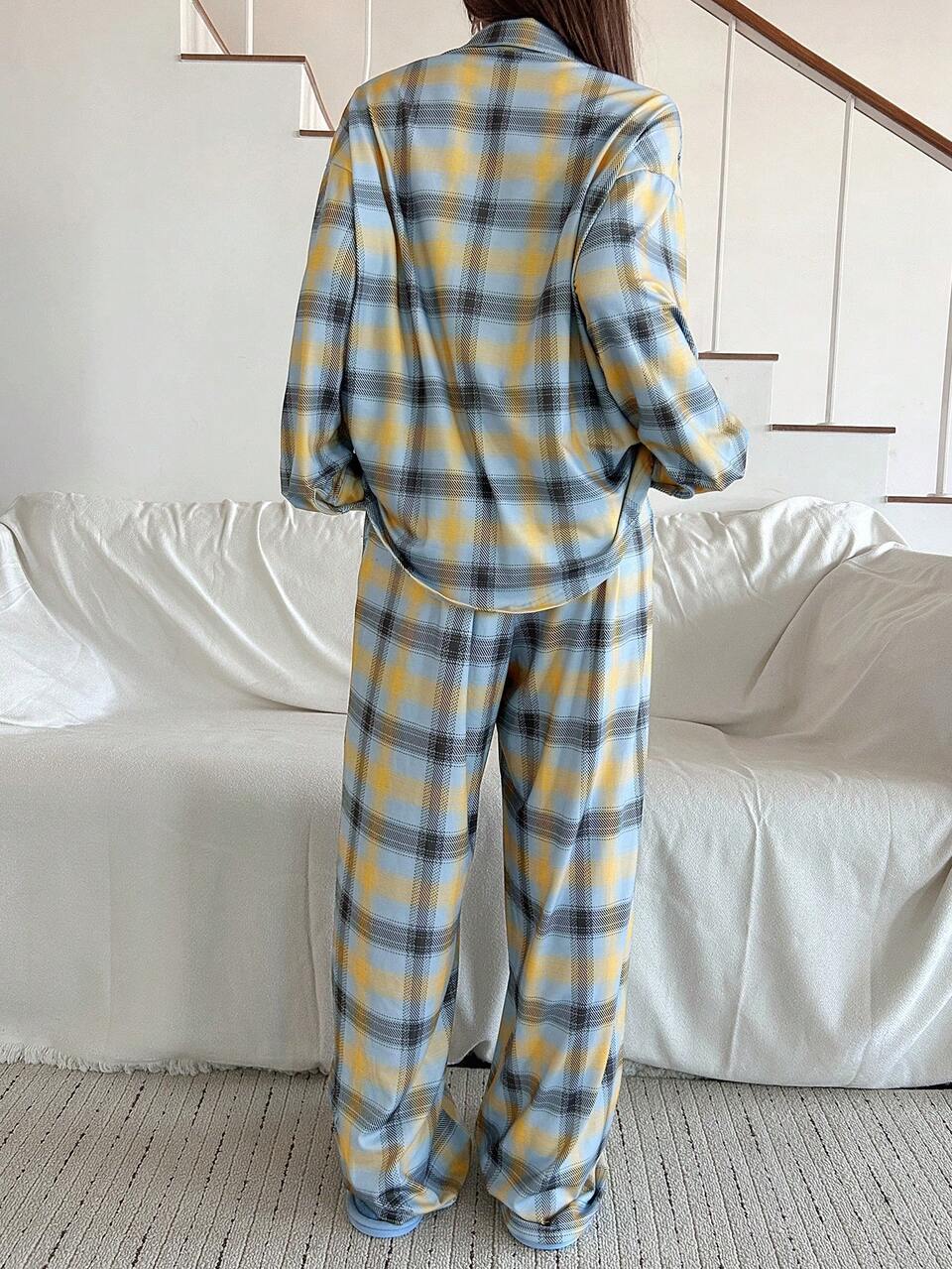 Letter Woven Label Decor Loose Plaid Women Pajama Set