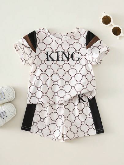 SHEIN 2件套男婴可爱夏季街头撞色字母图案短袖T恤和短裤套装，经典小熊图案印花，国王文字图案印花