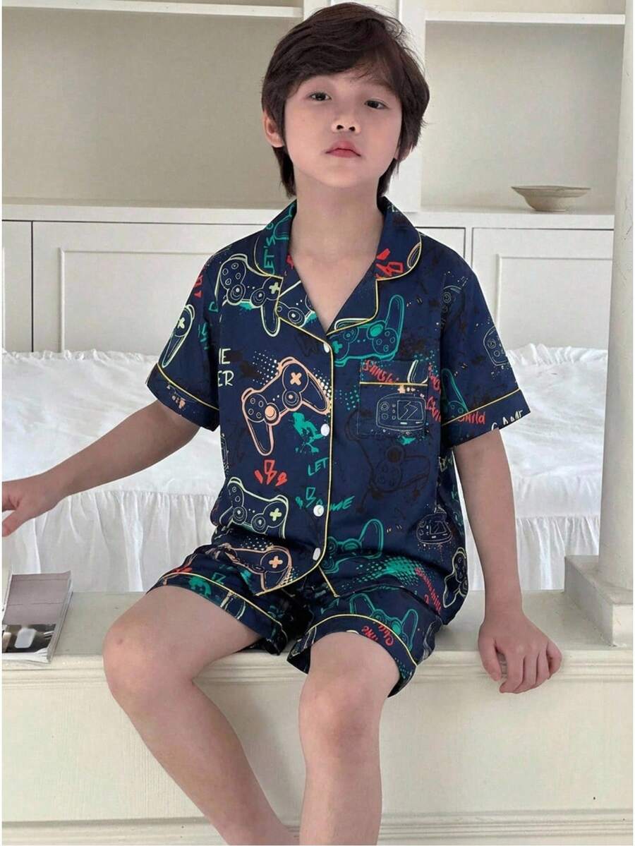 2件套男童极简主义游戏手柄印花柔软牛奶丝面料短袖短裤休闲舒适睡衣套装 - 彩色 - 查看 1