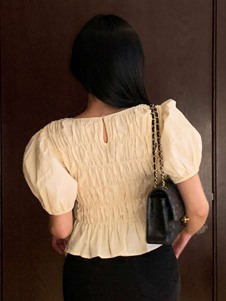 Women's Solid Color Cable Knit Petal Sleeve Fitted Round Neck Casual Vacation Summer Top Blouse