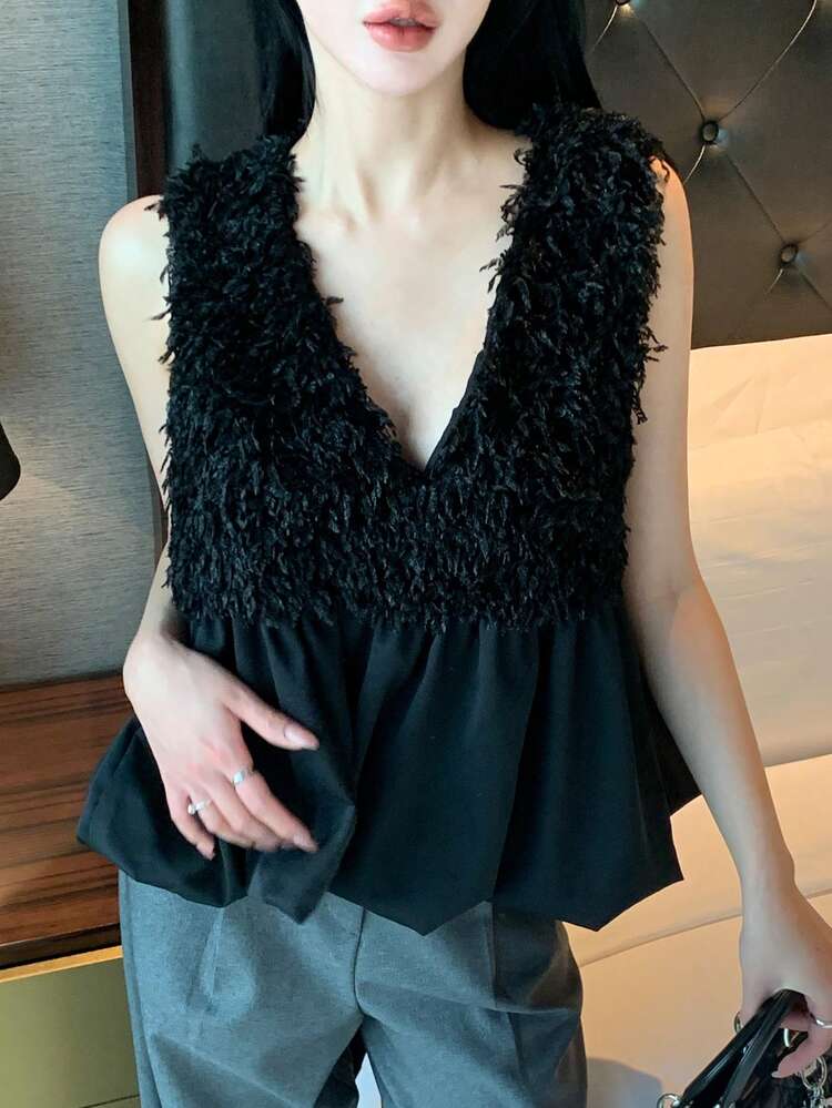Women's Solid Color Faux Fur Patchwork V-Neck Ruffle Hem Fashion Tank Top