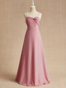 Vestido de alças finas com laço na cintura e barra solta, em tricô com fios prateados e dourados. Ideal para casamentos, festas, aniversários, banquetes e todas as estações. Vestido rosa com alças finas, vestido rosa com laço, vestido para convidada de casamento, vestido com detalhe de laço, vestidos rosa para mulheres, vestidos de verão femininos, vestidos com laço para mulheres, vestido de alças finas feminino, vestido de primavera feminino, vestidos de primavera femininos, vestido midi formal, vestido formal rosa, vestido formal sem mangas, vestido formal com laço frontal. - Rosa - Ver 3