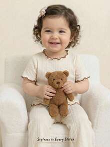 Cozy Pixies 2 piezas Conjunto de top con cuello redondo de manga larga y dobladillo con volantes y pantalones con cintura elástica acampanados para bebé niña, 2 piezas Conjunto de pantalón casual para bebé niña, Ropa de bebé unisex de dos piezas de bambú, 2 piezas Conjunto de pijama de estilo vintage lindo para bebé niña - Multicolor - Ver 1