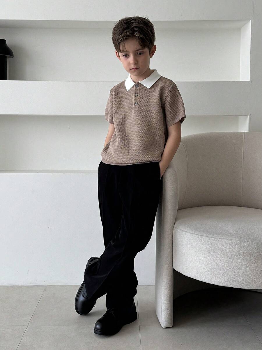DAZY 男童撞色纽扣半开襟短袖休闲毛衣 - 卡其色 - 查看 1