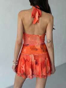 Aloruh 新款春夏无袖高领印花网纱褶皱层叠下摆露背迷你连衣裙，适合度假、约会、下午茶、旅行、音乐节、波西米亚风等场合。 - 橘色 - 查看 2