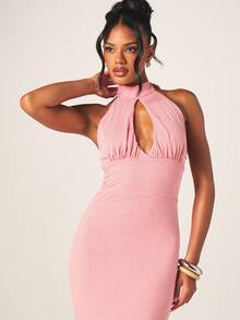 MISSGUIDED Halter Neck Keyhole Cutout Pink Gingham Bodycon Maxi Dress With High Neck Detail And Bow Tie Back For Cocktail Evening Party Occasions - Red and White - View 4