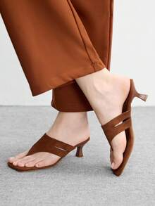 CUCCOO BIZCHIC French Niche Design Cat Heel Flip-Flops Shoes Women Wear 2026 Summer New Brown Roman Sandals Spring Shoes - Brown - View 4