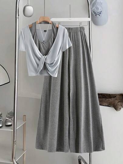 Franclia Plus Size Women Casual Loose 2 In 1 T-Shirt And Pants Set