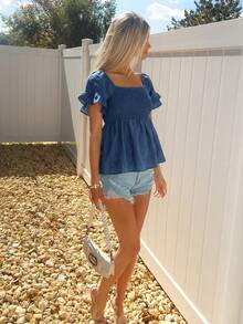 Sydney Algeri 藍色法式風格短袖上衣，方領及飛袖，夏季款 - 藍色 - 查看 4