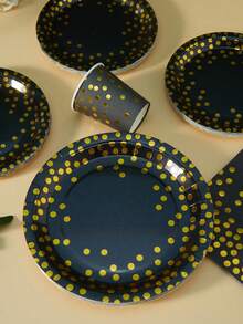 Schwarz und Gold Party Zubehör Set, Einwegteller, -becher und -servietten für Partys, geeignet für 25 Gäste, inklusive gepunktete Einweg-Pappteller, Dessert-Teller und weiße Papier-Partyteller, perfekt als Geburtstagsgeschenk, für Hochzeiten und andere Partyveranstaltungen - Verschiedenfarbig - Übersicht 4