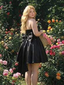 SHEIN MOD Đầm ống cỡ lớn màu trơn, thân áo xếp ly phía trước, gấu váy xòe. - màu đen - Xem 1