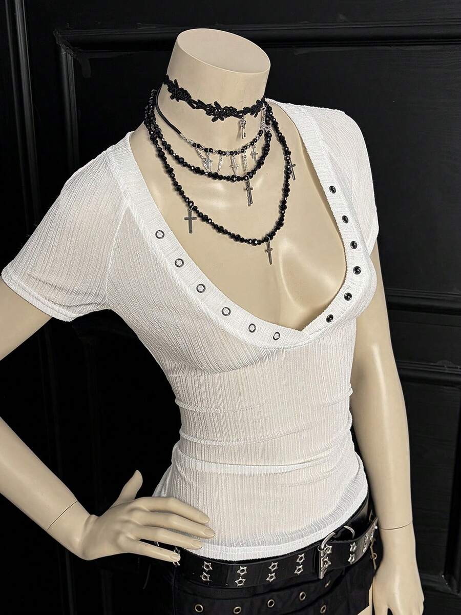 EgrlEra 女士时尚白色深V领镂空边饰短袖T恤 - 白色 - 查看 1