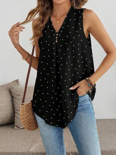 EMERY ROSE Plus Size V-Neck Sleeveless Shirt, Suitable For Summer