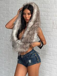 Jeanoix Summer Outdoor Music Festival, Metallic Grommet Round Ring Distressed Blue Denim Shorts - Dark Wash - View 5