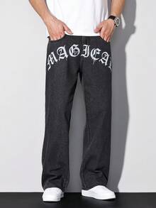 Manfinity LEGND 男士休闲街头风水洗黑色修身哥特式文字印花直筒牛仔裤，春夏款 - 黑色 - 查看 6