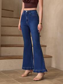 Quần jeans nữ ống loe ôm sát, gợi cảm, có bèo nhún ở gấu quần. - Rửa tối - Xem 3