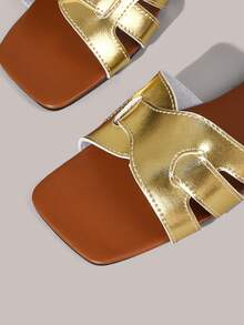 Styleloop Brown Sandals Summer Open-Toed Bohemian Vacation Shoes Cross-Strap Black Straw Shoes Hemp Rope Woven Soft-Soled Outer Wear Slippers - Gold + lines - View 4