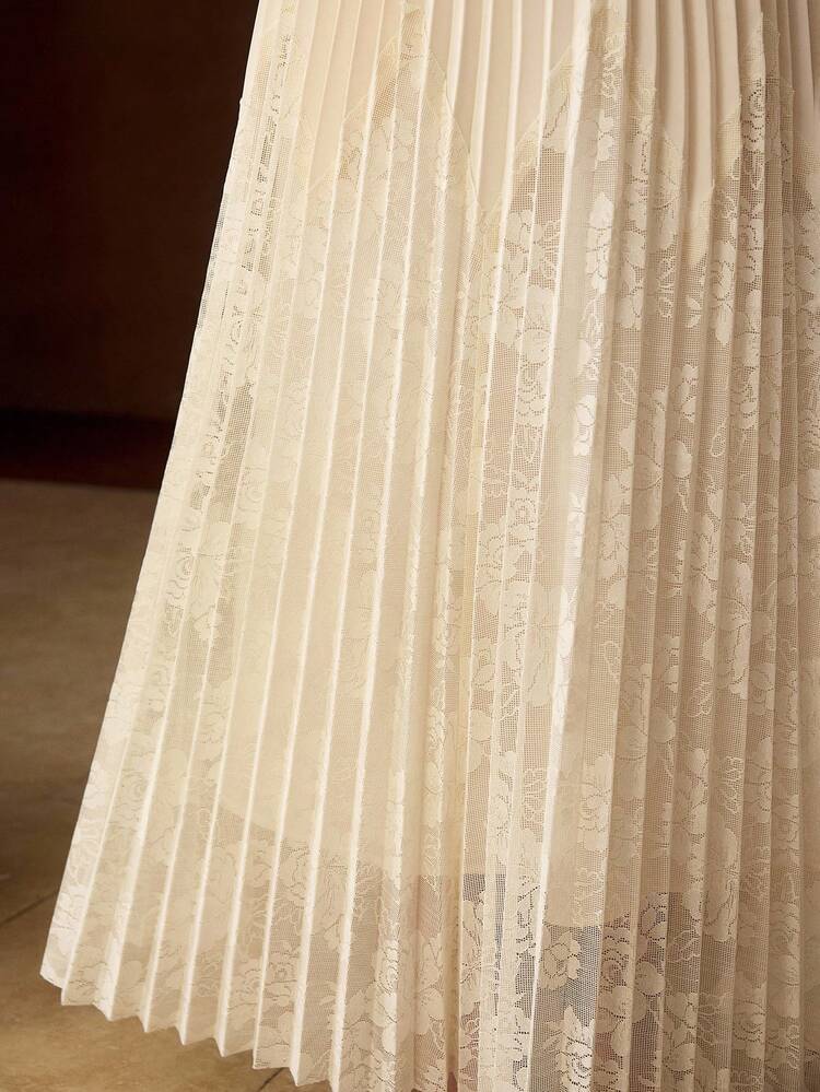 WOMEN'S CONTRAST LACE ELASTIC WAIST PLEATED DRESS