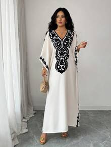 SHEIN Elenzya Elegant Waist-Cinched Floral Print Robe, - Multicolor - View 4