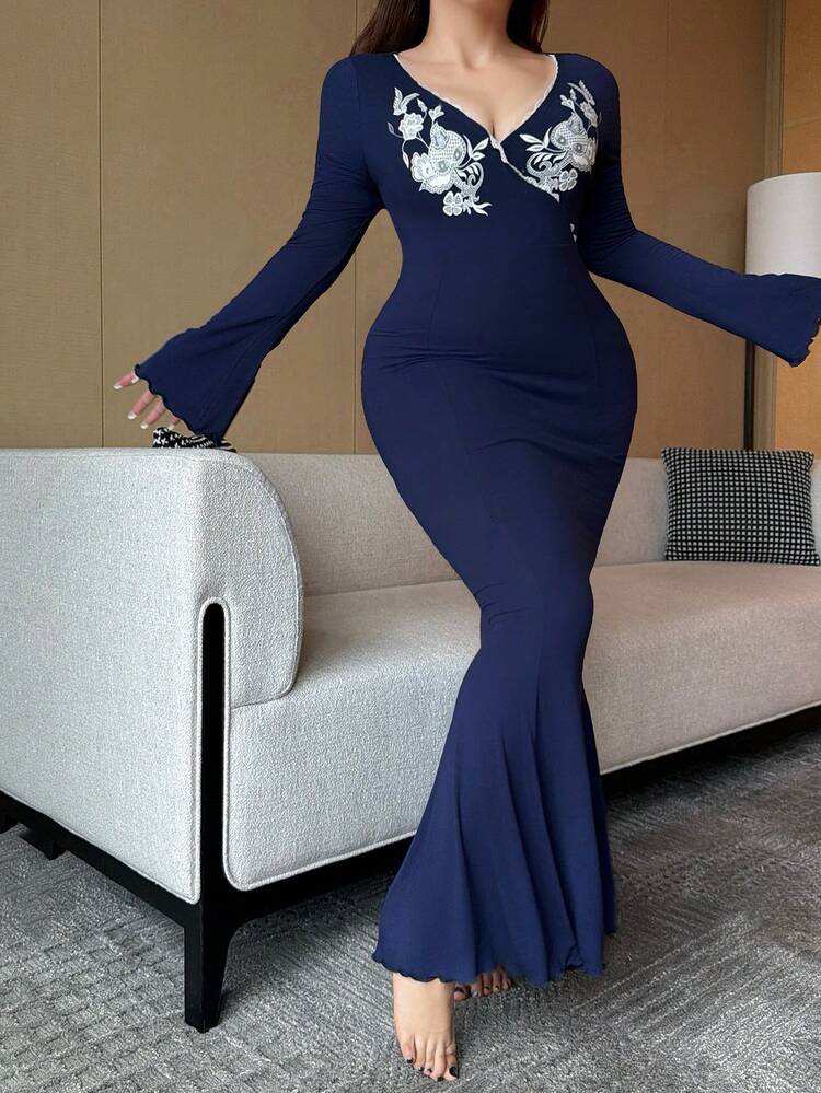 Dazy Plus Floral Print Contrast Color Lace Trim Splice Fitted Long Plus Size Sexy Nightgown