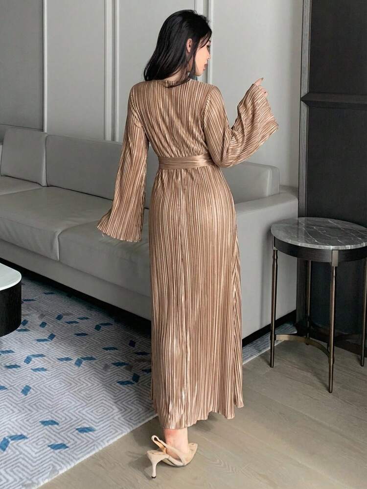 Women's Elegant Commuter Solid Color Pleated Waist Dress Sundress