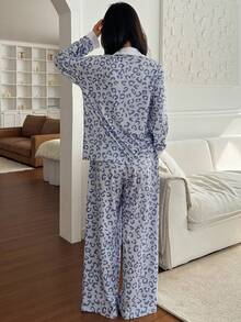 DAZY Leopard Print Patchwork Loose Women Pajama Set - Blue - View 2