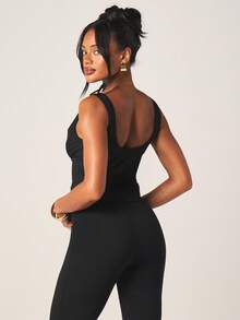 MISSGUIDED Áo corset có cấu trúc với chi tiết ren, cổ áo hình trái tim và dây áo hai dây, thích hợp cho thời trang thu đông. - màu đen - Xem 2