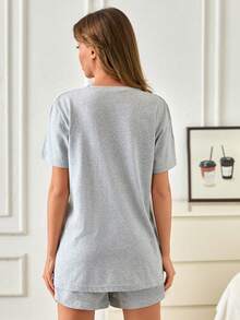 SHEIN 纯棉女士两件套可爱小猫卡通图案短袖睡衣上衣和纯色弹力腰短裤家居服休闲舒适睡衣套装 - 灰色 - 查看 2