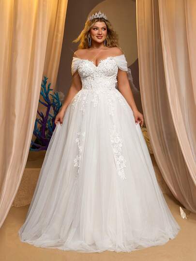 Glamrae Plus Size Elegant Romantic Embroidered Mesh Applique Off-Shoulder Puff Skirt, Plus Size Hem Wedding Bridal Gown