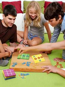 1/4/8/12/16 Sets Mini Felt Tic Tac Toe Party Toy Kit Includes 6 X's 6 O's And 1 Sticky Board. Portable Suitable For Fun Interactive Games Party Games Family Leisure Entertainment Tic Tac Toe Game. - Multicolor - View 1