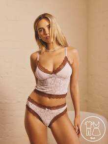 Aralina 撞色蕾丝边吊带内裤套装 - 淡紫色 - 查看 3