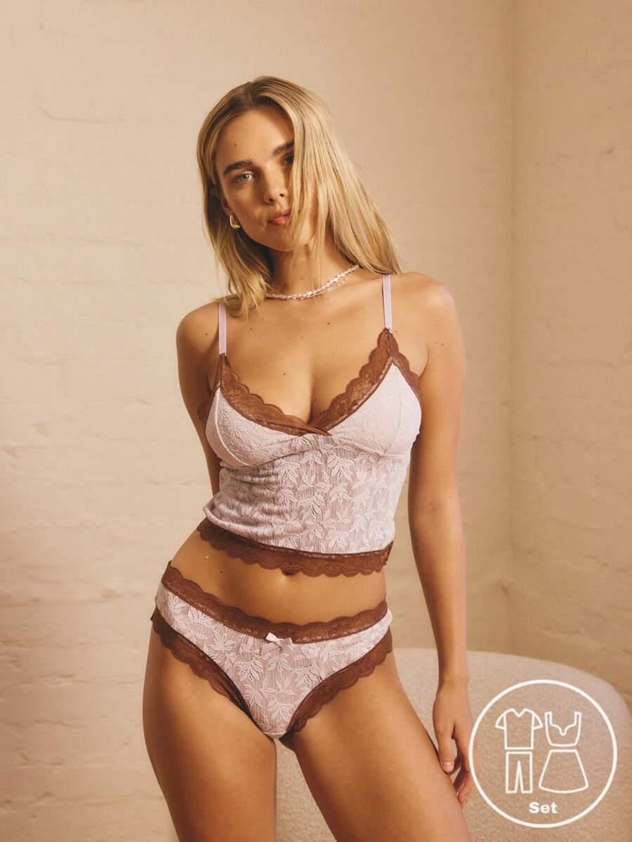 Aralina 撞色蕾丝边吊带内裤套装 - 淡紫色 - 查看 1