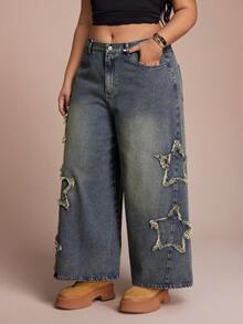SHEIN PETITE CURVE Quần jeans nữ cỡ lớn cạp cao ống rộng phong cách Y2K, màu xanh vintage, họa tiết ngôi sao, rách tua rua, kiểu dáng thường ngày, phong cách đường phố. - Rửa trung bình - Xem 2