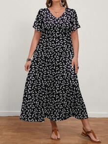 EMERY ROSE Plus Size Women Casual Minimalist V-Neck Short Sleeve Dress, Suitable For Summer - Multicolor - View 6