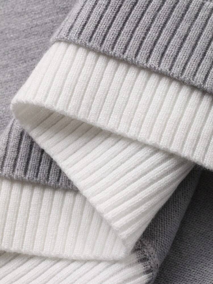 Men's Fitted Grey Short Sleeve Knit Top, Summer