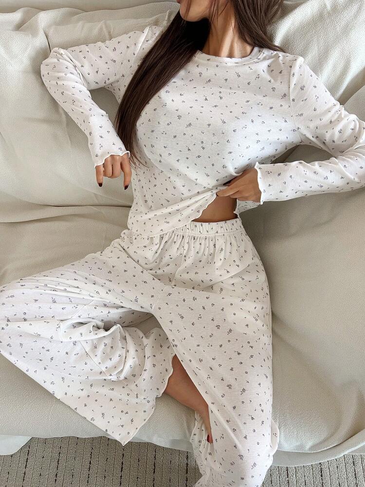 Ditsy Floral Knit Women's Pajama Set