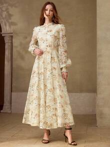 MOTF PREMIUM 女士立领收腰花卉灯笼袖连衣裙 - 杏色 - 查看 4